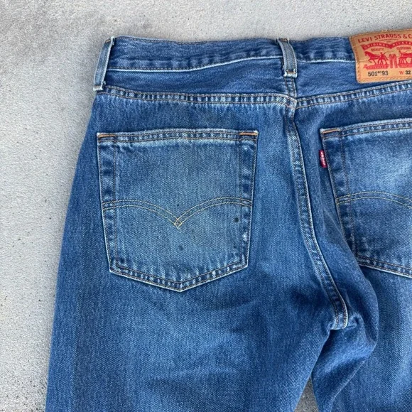 Levi's 501 93' Jeans Men's 32x30 Straight Leg Medium Wash Button Fly Cotton - Picture 8 of 11